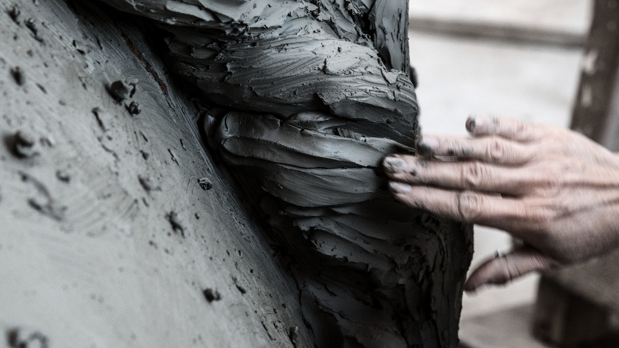 Each art work is developed in clay by the hand of Helga Vockenhuber. The female artist in one of her studio close to Pisa.